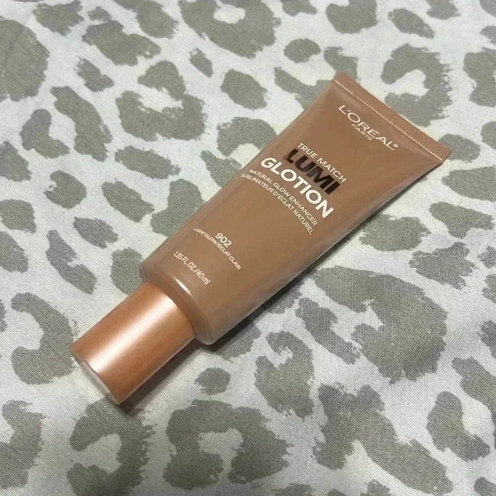 L’Oréal True Match Lumi Glotion